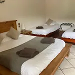 Hotel De France 2*
